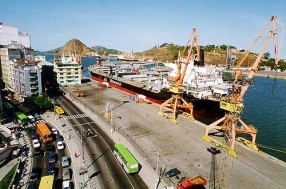 Dragagem no Porto de Vitória deverá ter início nos próximos dias