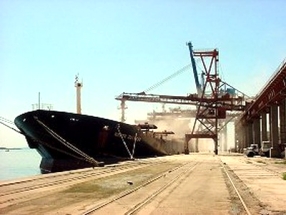 Estudo aponta necessidade de 106 terminais portuários