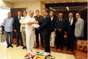 DPC visita SINDMAR e participa de reunião com trabalhadores marítimos