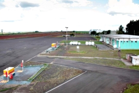 Aeroporto de Cascavel volta a operar com seis voos diários