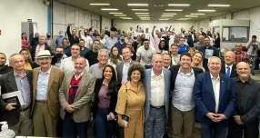 Confederações de trabalhadores dialogam com Ciro