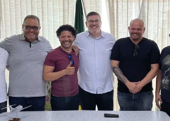 Conttmaf recebe filiação de sindicatos de aeroviários