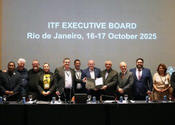 Conttmaf assina memorando de entendimento com governo e empresas com compromissos para uma transição justa no setor de transportes